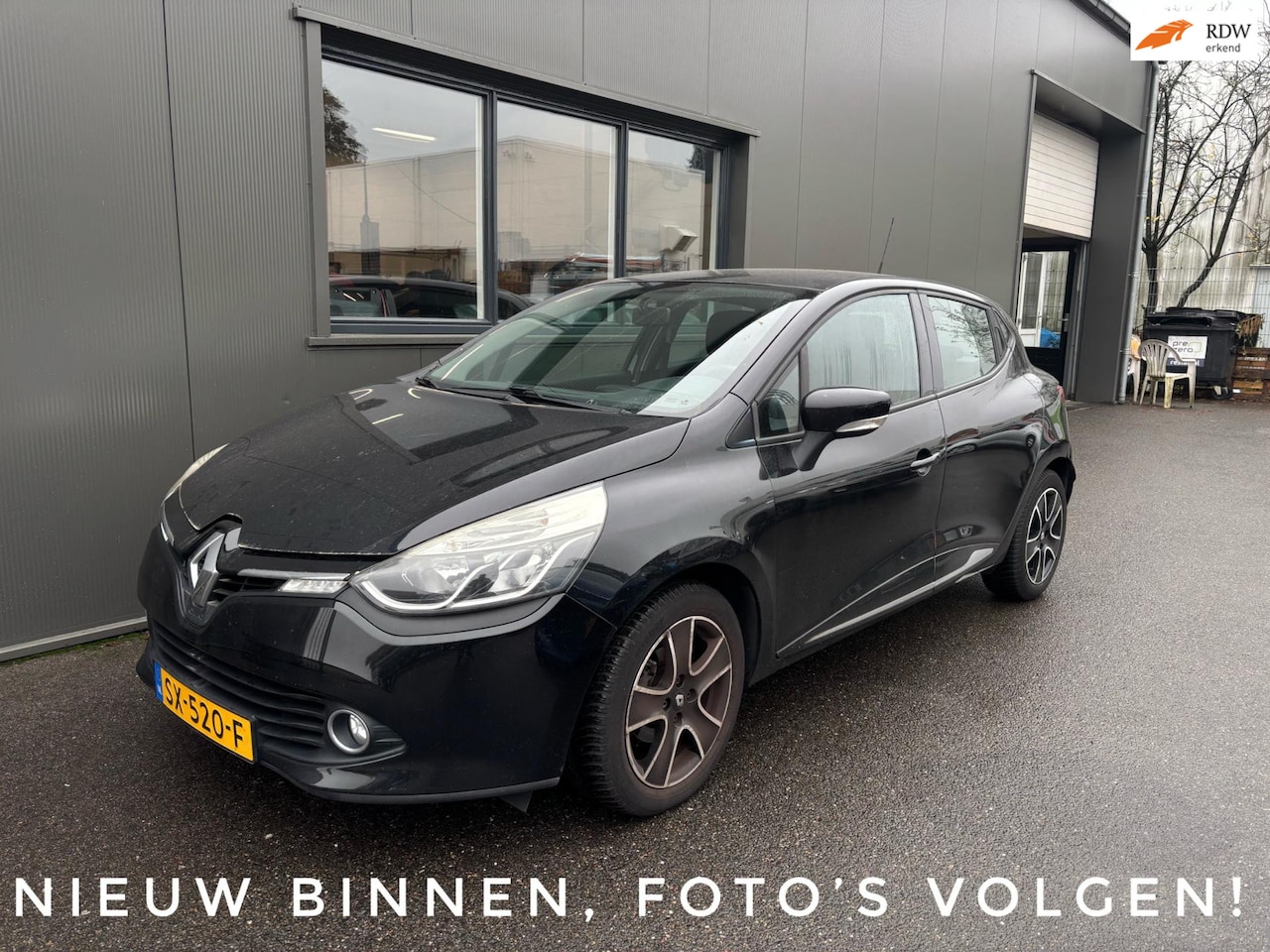 Renault Clio - TCe 90 Expression / Navigatie / Airco / Dealer onderhouden! - AutoWereld.nl