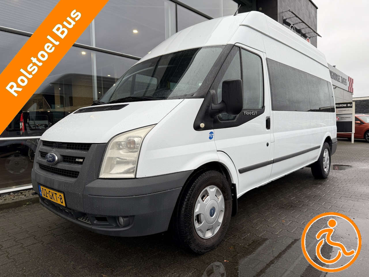 Ford Transit Kombi - Rolstoelbus / Personenbus 330L 2.2 TDCI HD (Mooie ruime bus met verlaagde voorinstap en 8 - AutoWereld.nl