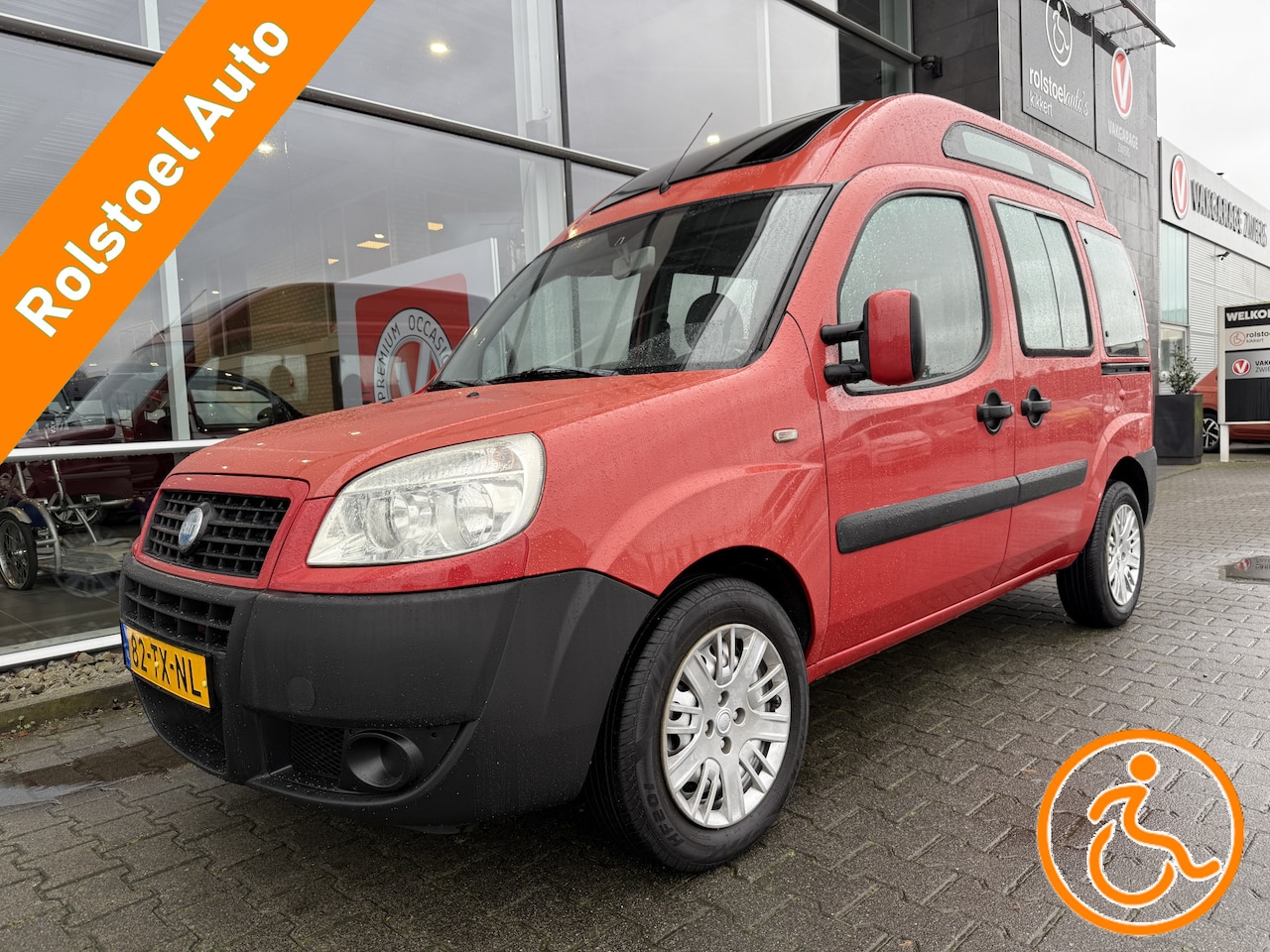 Fiat Doblò - 3+1 Rolstoelauto 1.4 Active (Nette en ruime Rolstoelauto met lage km.stand!) - AutoWereld.nl
