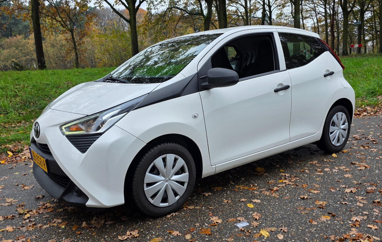 Toyota Aygo - 1.0 VVT-i NL Auto ! 1e Eigenaar ! 24-05-2027 APK - AutoWereld.nl