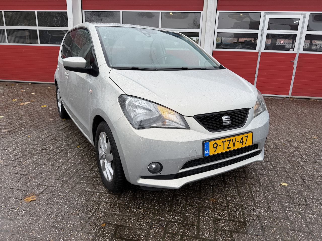 SEAT Mii - 1.0 60 PK | Sport Dynamic | Stoelverwarming | - AutoWereld.nl