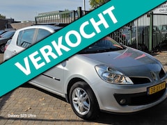 Renault Clio - 1.6-16V Dynamique S Automaat 1e eigenaar dealer onderhouden panorama dak cruis control