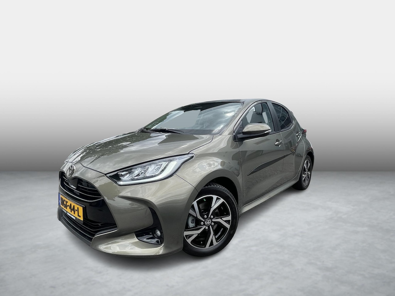 Toyota Yaris - 1.5 Hybrid 115 First Edition - AutoWereld.nl