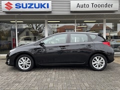 Toyota Auris - 1.6 Now Top 5 Editie/Trekhaak/57.000 km