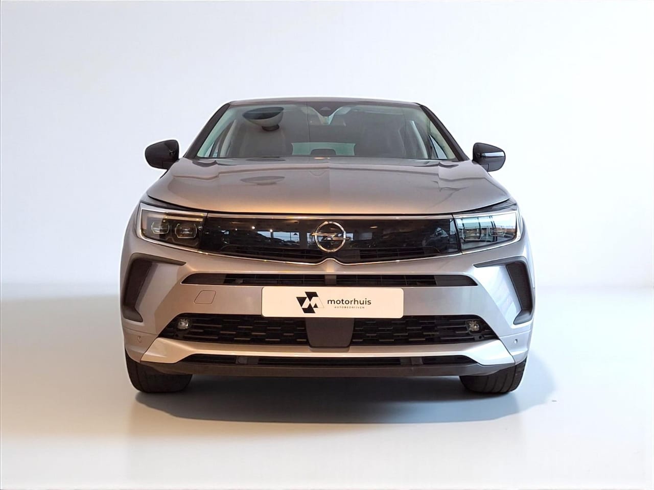 Opel Grandland - 1.2 Turbo 130pk Business Elegance AUTOMAAT NAVI CAMERA LMV APPLE CARPLAY - AutoWereld.nl