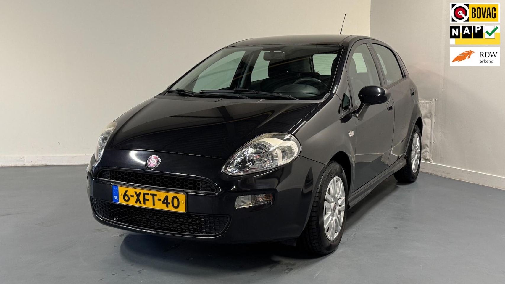 Fiat Punto Evo - 0.9 TwinAir Street | NL-AUTO | 1E EIGENAAR | PARKEERSENS. | - AutoWereld.nl