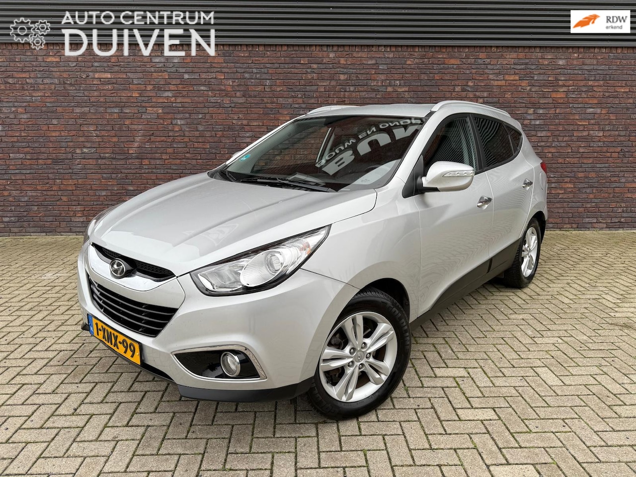 Hyundai ix35 - 1.6i GDI | Leder| Nieuw APK | Topstaat | Trekhaak - AutoWereld.nl