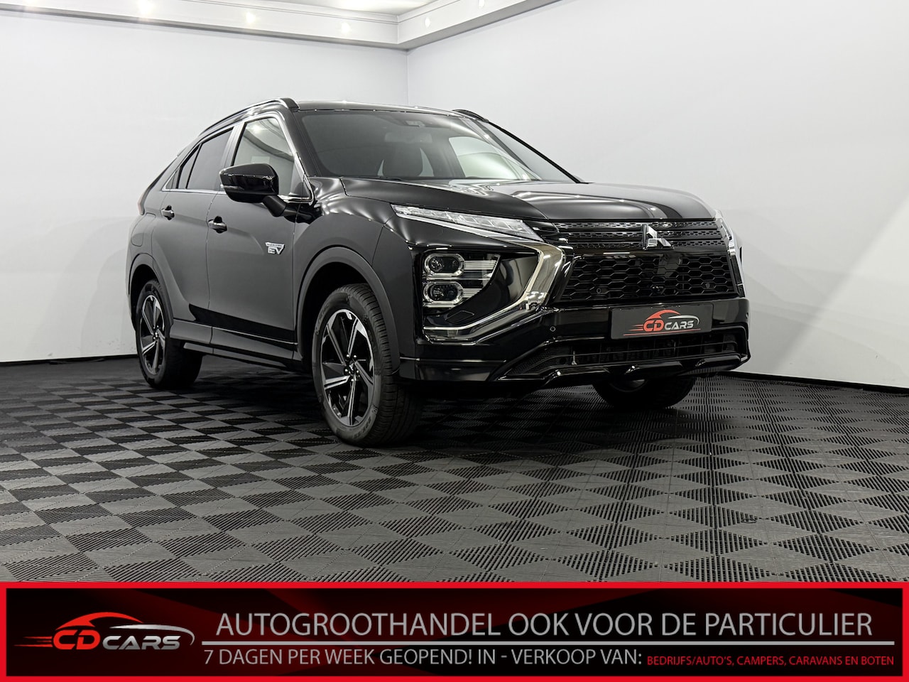 Mitsubishi Eclipse Cross - 2.4 PHEV Executive 360 Camera, 177 PK, Half leder, Rijstrook correctie, Keyless start, Win - AutoWereld.nl