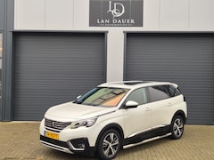 Peugeot 5008 - 1.2 PureTech Allure Pano / Leder / Auto / ACTIE