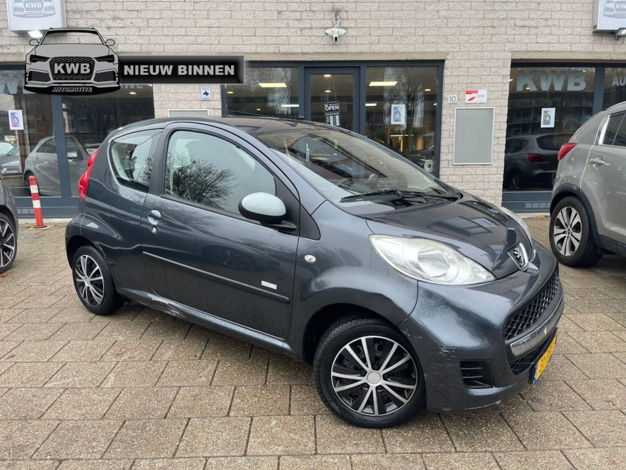 Peugeot 107 - 1.0-12V Millesim 200 Nieuwe apk 3Drs Airco NAP - AutoWereld.nl
