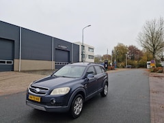 Chevrolet Captiva - 3.2i Executive 7p. AUT 4WD NAVI PSENSOR LEDER CRUISE TREKHAAK 2 X SLEUTELS