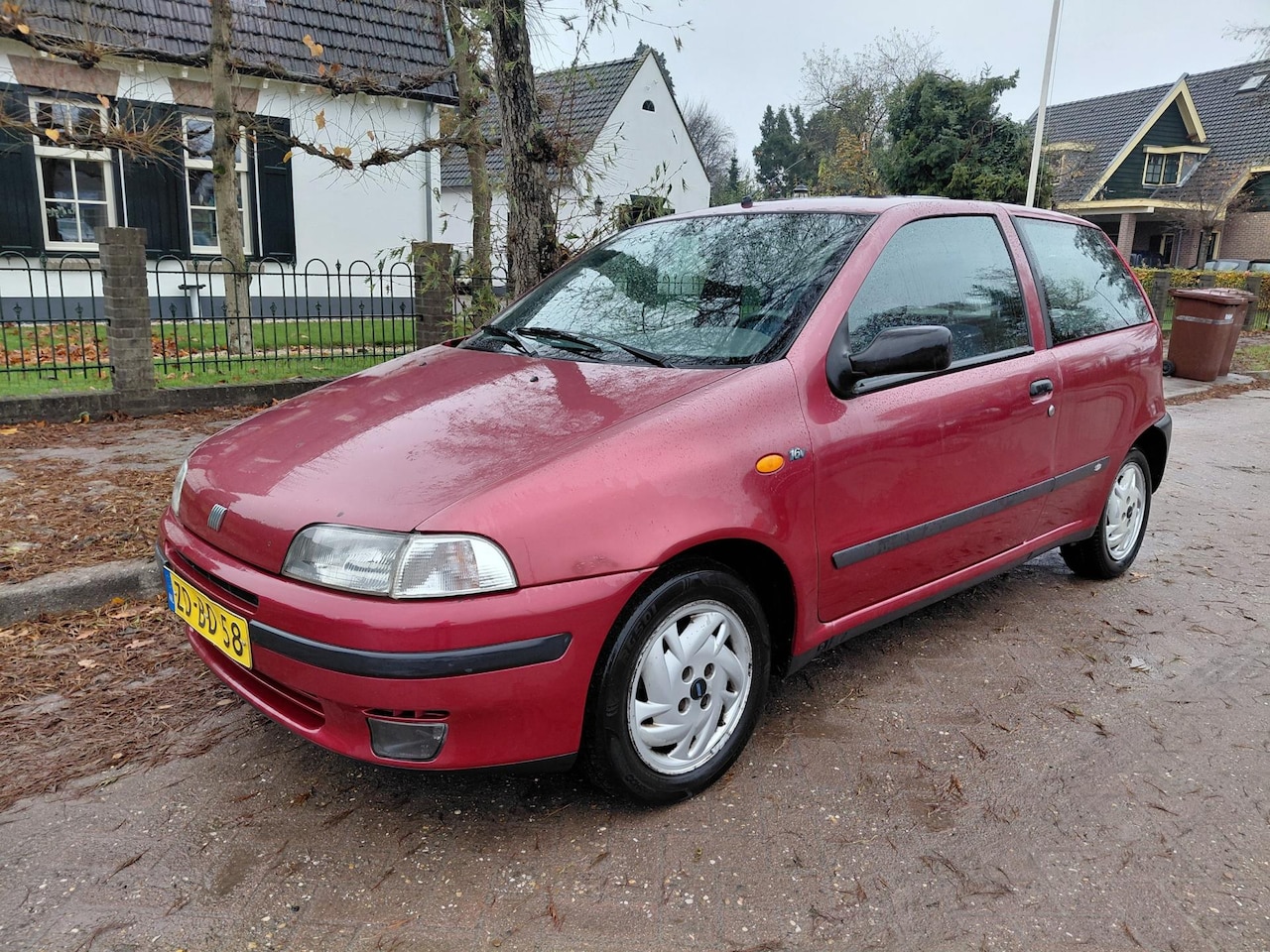 Fiat Punto - 1.2-16V 85 Stile 1.2-16V 85 Stile - AutoWereld.nl