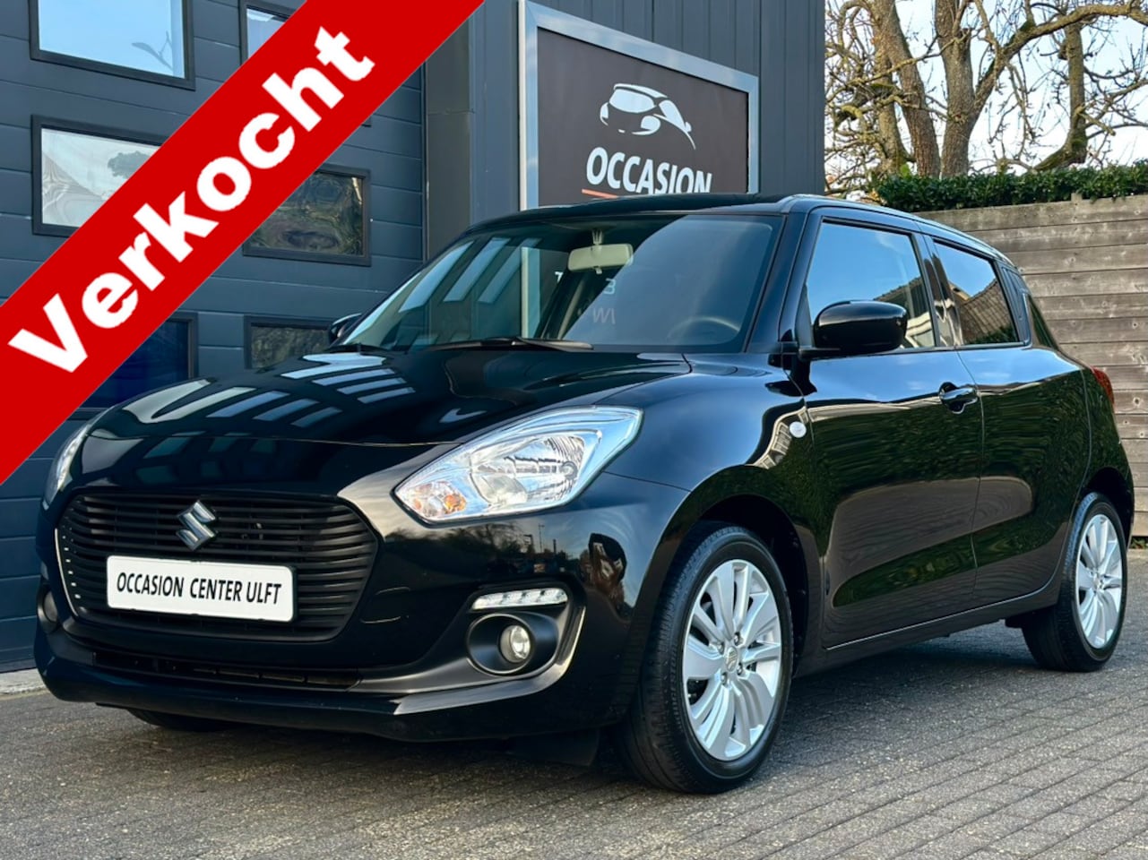 Suzuki Swift - 5 DRS / CLIMATE CONTR / NAVIGATIE / CAMERA ... - AutoWereld.nl