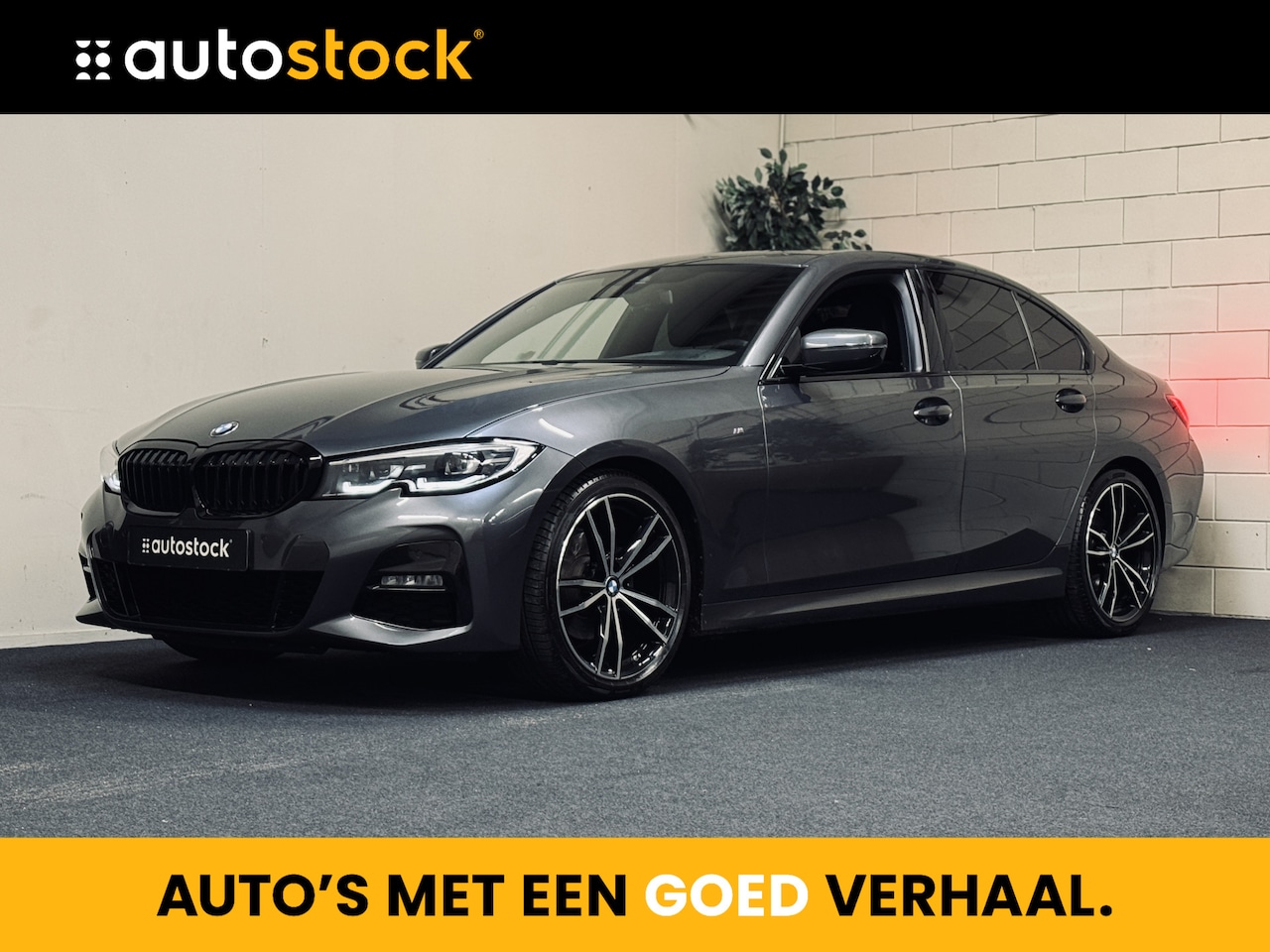 BMW 3-serie - 320i High Ex. M-Sport ShadowLine | 19" | Leder | Trekhaak - AutoWereld.nl