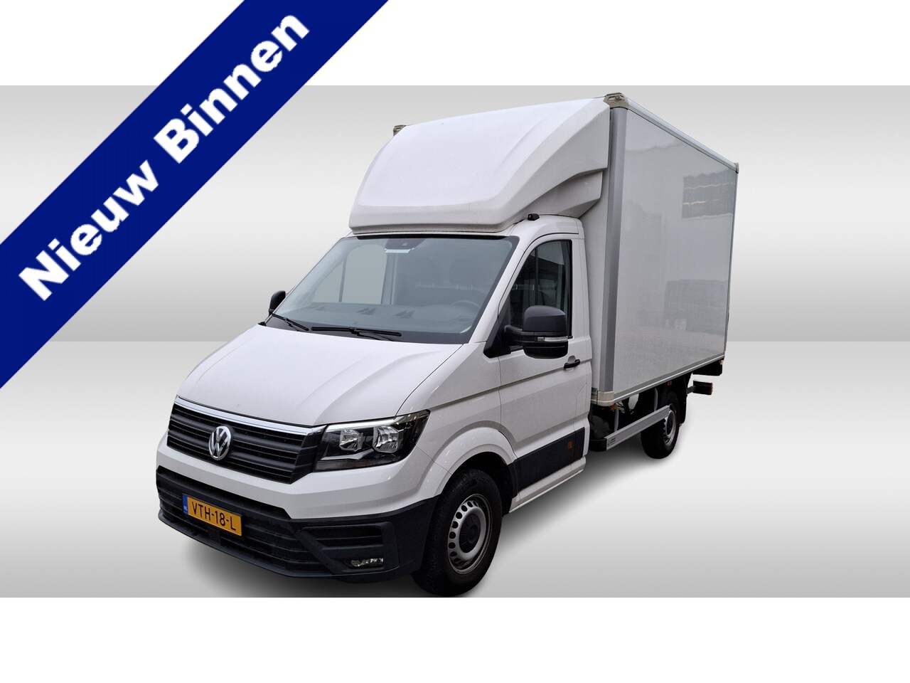 Volkswagen Crafter - 35 2.0 TDI L3 EL Comfortline EURO VI RWD Bakwagen / Citybox /  Laadklep /  Zijdeur - AutoWereld.nl