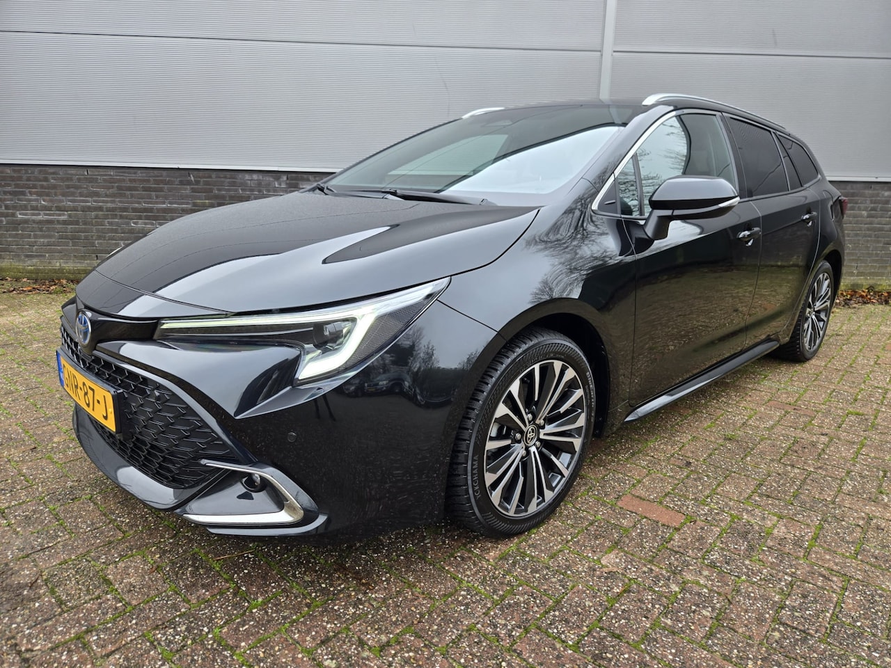 Toyota Corolla Touring Sports - Hybrid 140 Dynamic - AutoWereld.nl