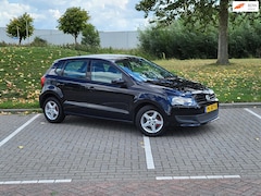 Volkswagen Polo - 1.2 Easyline / Airco / Elektrische ramen / 5 deurs