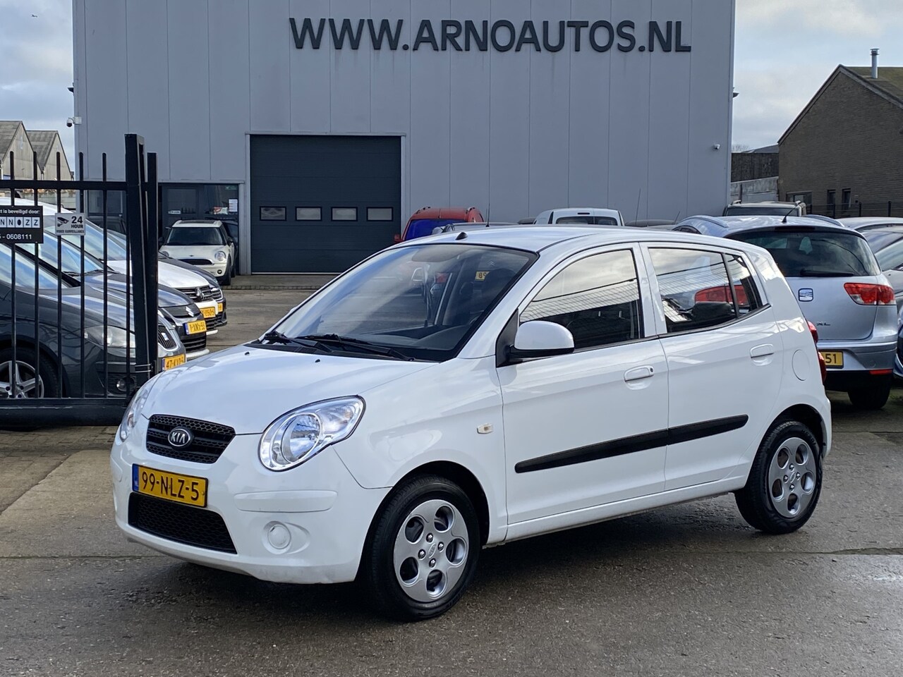 Kia Picanto - 1.0 X-pect 1.0 X-pect 5-DEURS, APK TOT 03-11-26, LEDER-/STOF INTERIEUR, STUURBEKRACHTIGING, BLUETOOTH - AutoWereld.nl