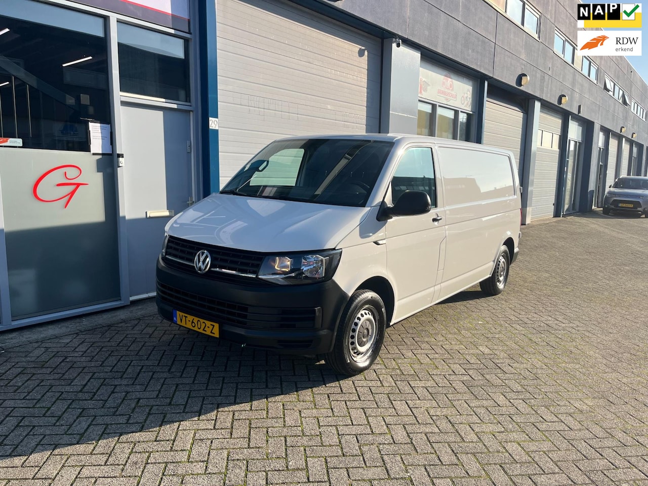 Volkswagen Transporter - 2.0 TDI L2H1 Trendline 2.0 TDI L2H1 Trendline - AutoWereld.nl