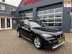 BMW X1 - SDrive18i Executive / Pano / Leder / Cruise / Trekhaak / Zeer nette Auto