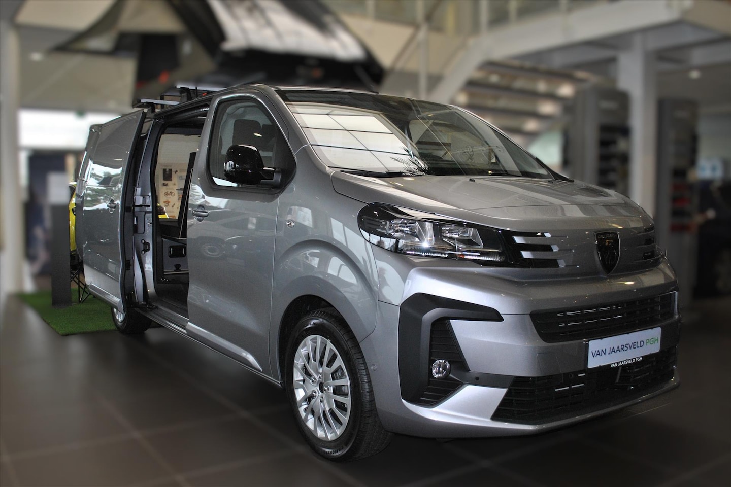 Peugeot Expert - L2 2.0 BlueHDi 145pk Camera / Dodehoek - AutoWereld.nl