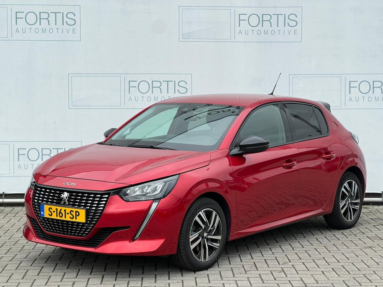 Peugeot 208 - 1.2 PureTech Allure NL AUTO | PDC | LAGE KM - AutoWereld.nl