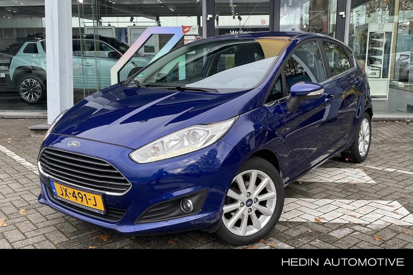 Ford Fiesta - 1.0 EcoBoost Titanium | SENSOREN | NAVIGATIE | 16INCH LICHTMETAAL | - AutoWereld.nl