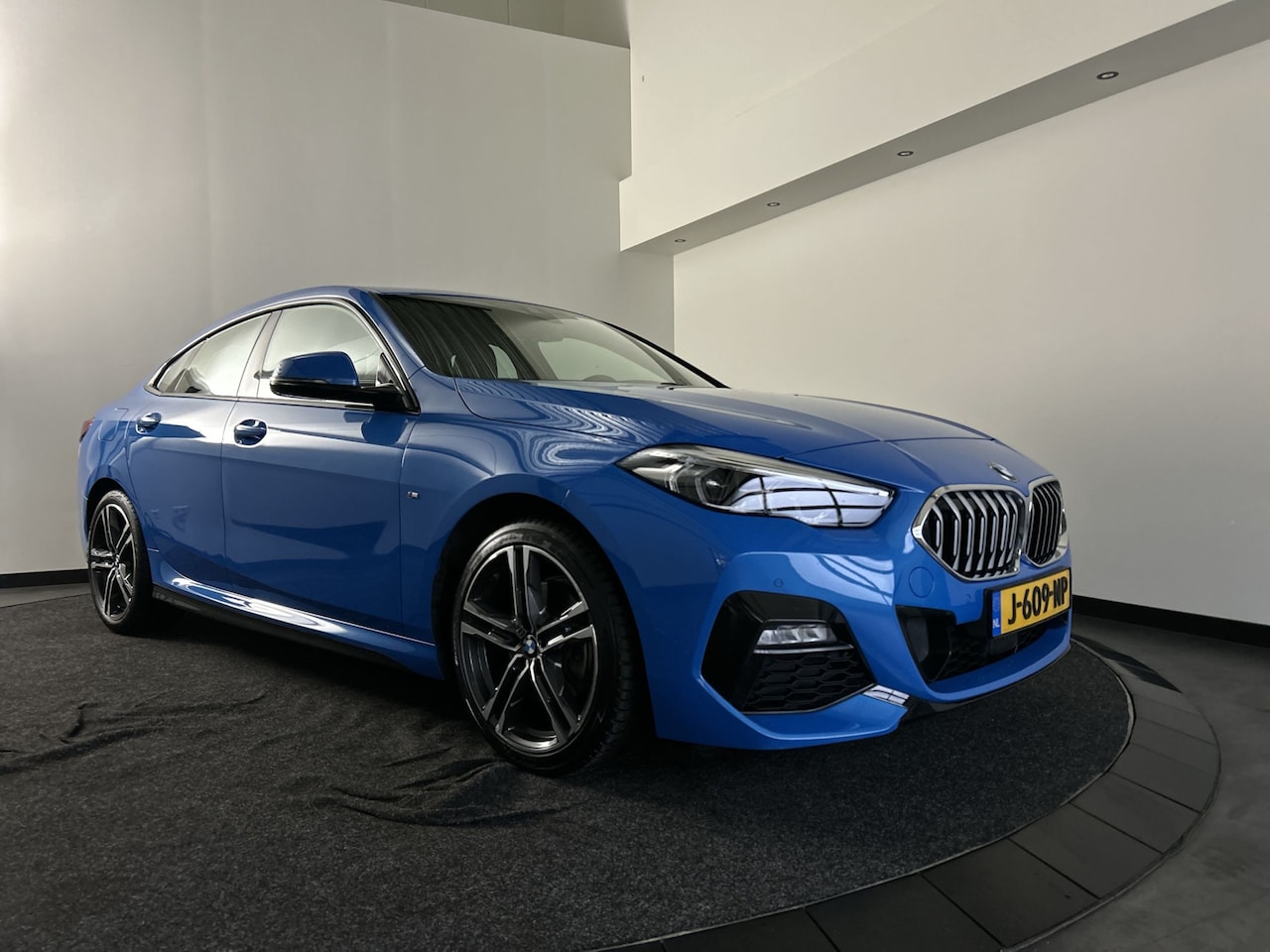 BMW 2-serie Gran Coupé - 218i High Executive Edition Sportstoelen | M-pakket | Lage KM. Stand NAP! - AutoWereld.nl