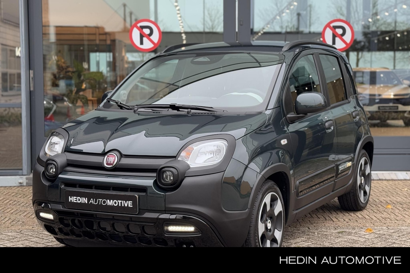 Fiat Panda - 1.0 Hybrid Pandina Airco | Cruisecontrol | Carplay | Parkeersensoren - AutoWereld.nl