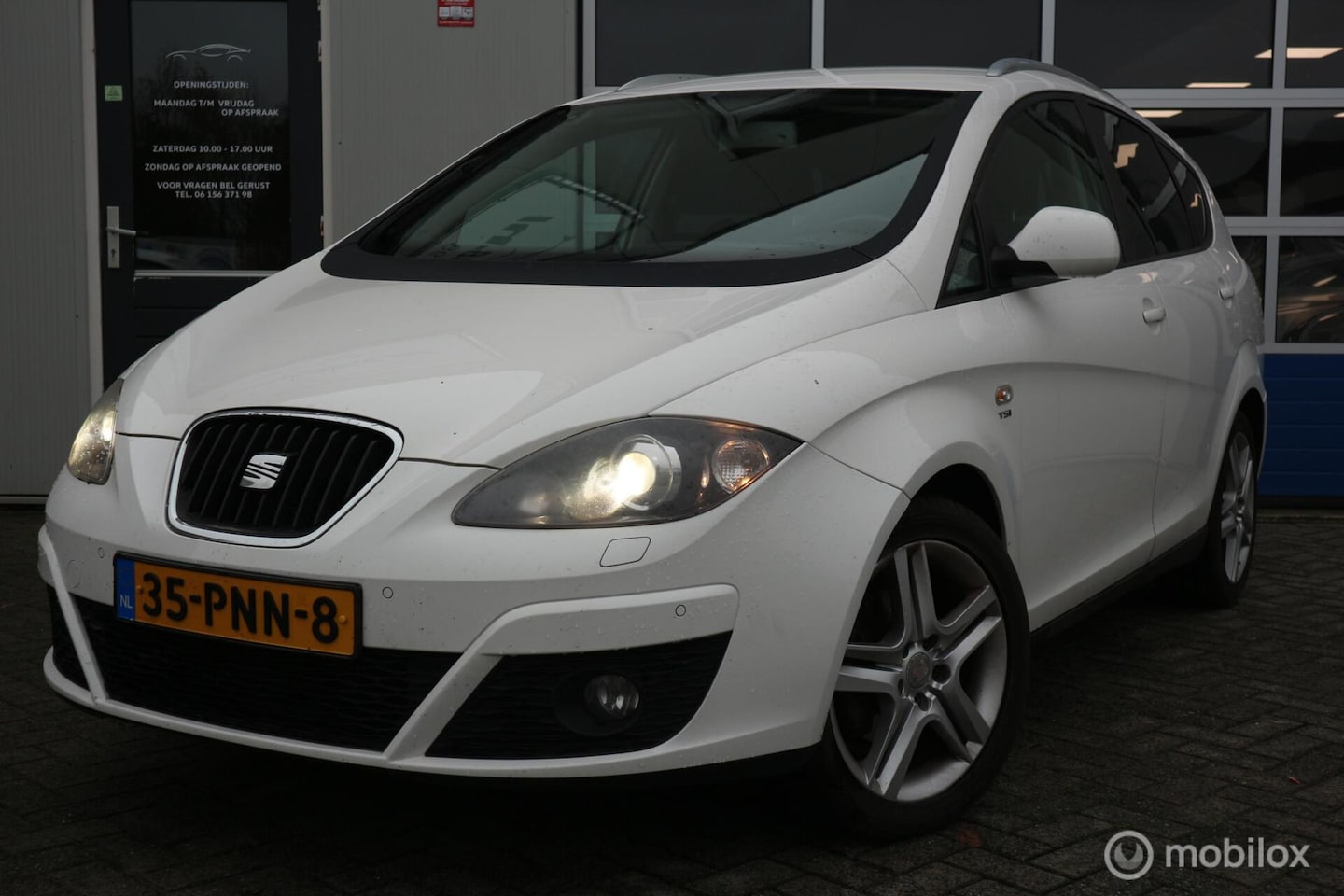 SEAT Altea XL - 1.2 TSI Ecomotive ECC/NAVI/XENON/2XPDC/NAP - AutoWereld.nl