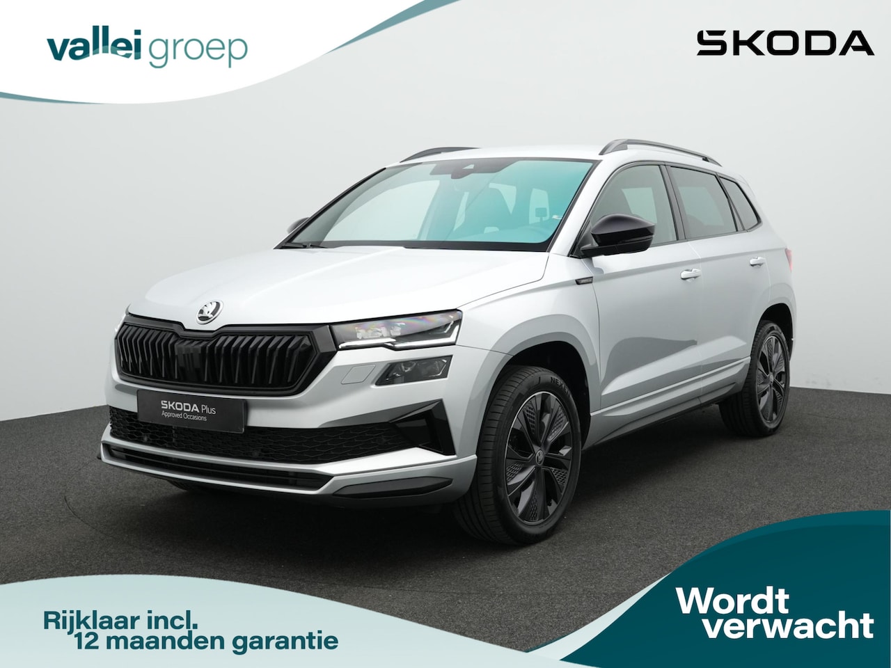 Skoda Karoq - 1.5 TSI ACT 150 pk DSG Sportline Business | Matrix LED | Stuur-/stoelverwarming | Achterui - AutoWereld.nl