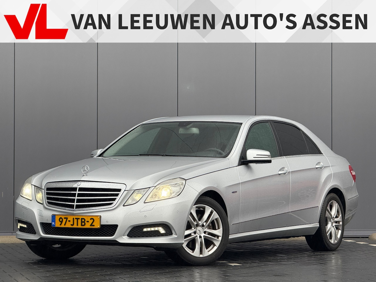 Mercedes-Benz E-klasse - 250 CGI Avantgarde | 12Volt aansluiting | Airbag bestuurder | Airco - AutoWereld.nl
