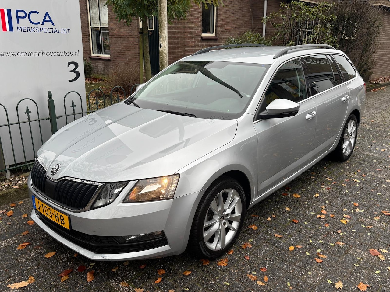 Skoda Octavia Combi - 1.5 TSI Greentech Business Edition 1.5 TSI Greentech Business Edition - AutoWereld.nl