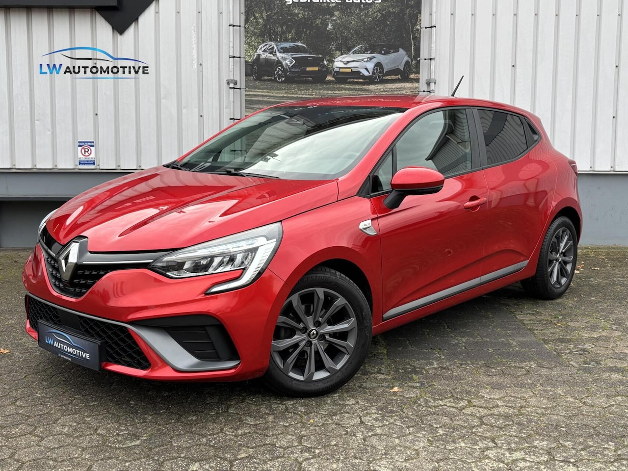 Renault Clio - 1.0 TCe R.S. Line | Carplay | Keyless | Stoelverwarming - AutoWereld.nl