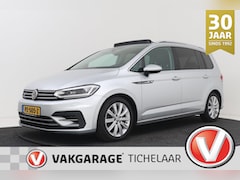 Volkswagen Touran - 1.8 TSI Highline Business R-Line 7p | Trekhaak | Panoramadak | 180 PK | Dealer Ond. | CarP