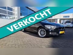 BMW 1-serie - 116i Business/Automaat*Pdc*Cruise*Navigatie*Trekhaak/