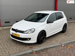 Volkswagen Golf - 1.4 TSI Highline R-line | DSG | R sport uitlaat + sound