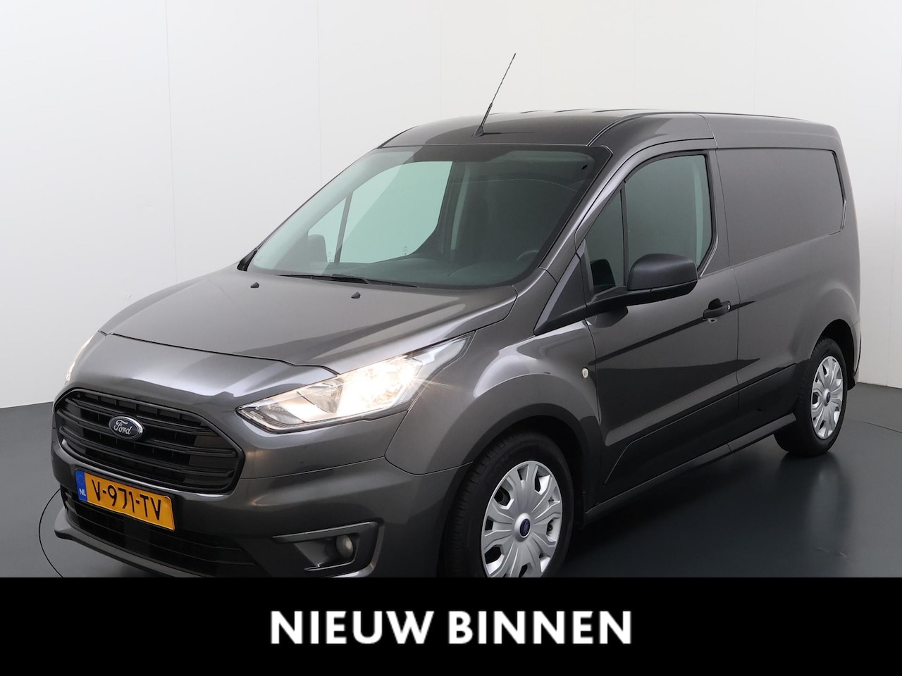 Ford Transit Connect - 1.5 EcoBlue L1 Trend | Trekhaak | Vloer en wand betimmering - AutoWereld.nl