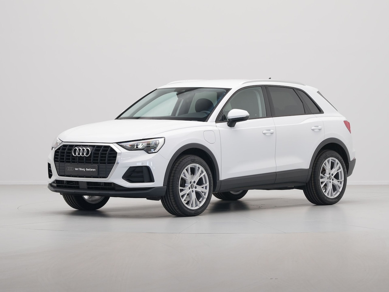 Audi Q3 - 45 TFSI e 245pk S-Tronic edition Navi Camera Stoelverwarming Carplay Side Assist 21 - AutoWereld.nl