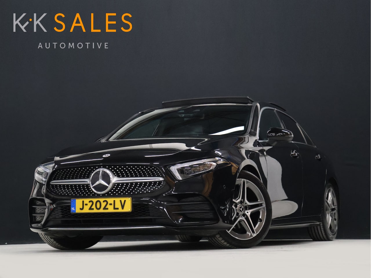 Mercedes-Benz A-klasse - 200 AMG Sport *WEEKAANBIEDING* [SFEERVERLICHTING, SCHUIFKANTELDAK, CAMERA, PDC 360, MEMORY - AutoWereld.nl