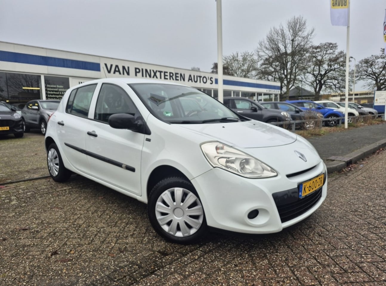 Renault Clio - 1.2 Authentique 1.2 Authentique - AutoWereld.nl