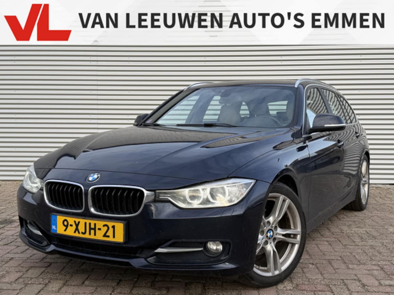 BMW 3-serie Touring - 3 Serie Touring 316i Executive | Nieuw Binnen! | Automaat | Trekhaak | Cruise - AutoWereld.nl