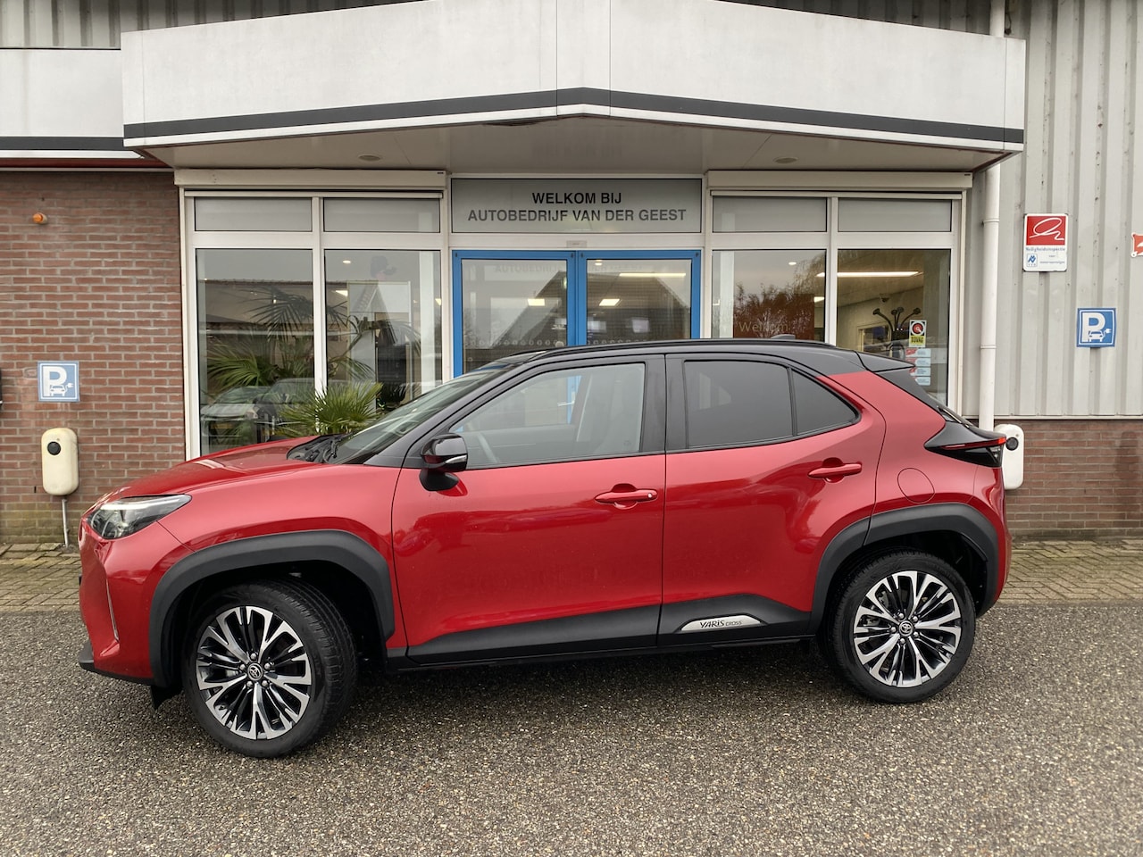 Toyota Yaris Cross - 1.5 Hybrid Executive 1.5 Hybrid Executive - AutoWereld.nl