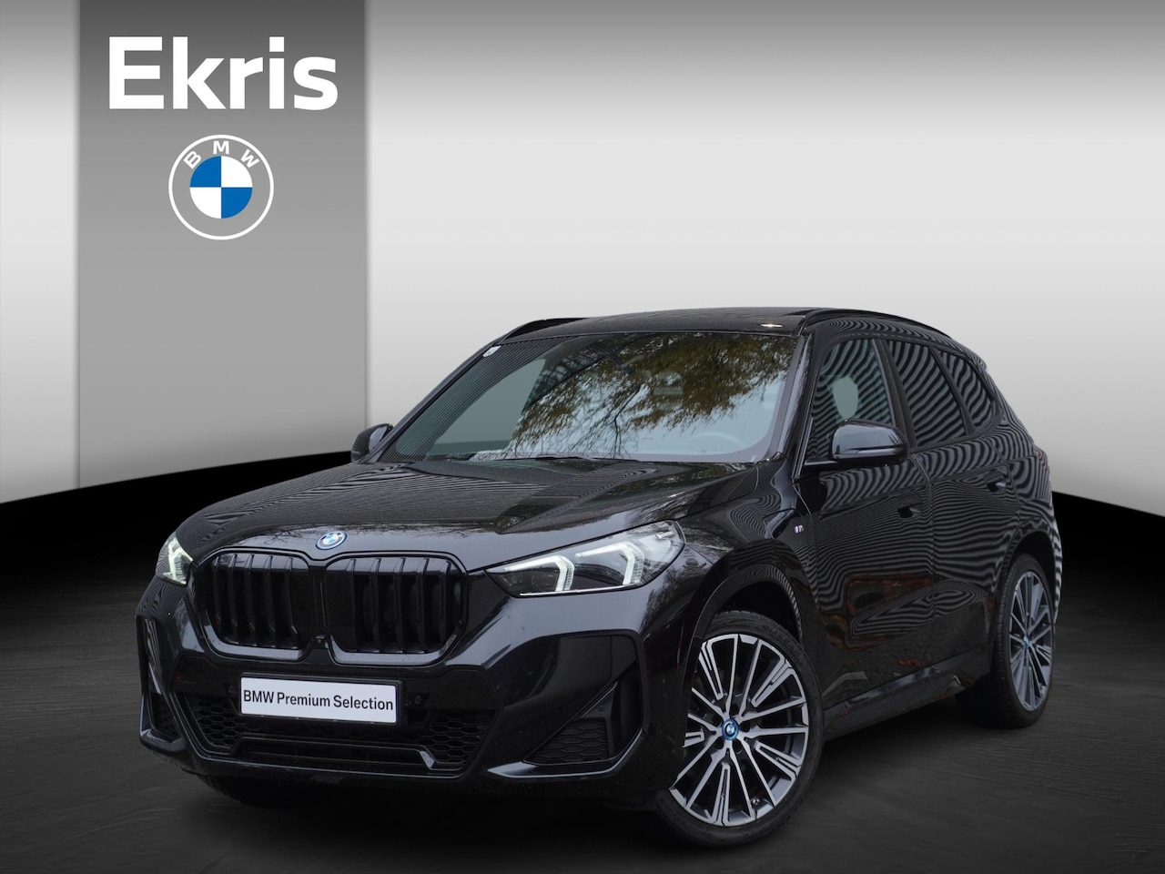 BMW X1 - xDrive30e M Sportpakket | Comfort Pack | Glazen panoramadak | Driving Assistant Plus | BMW - AutoWereld.nl