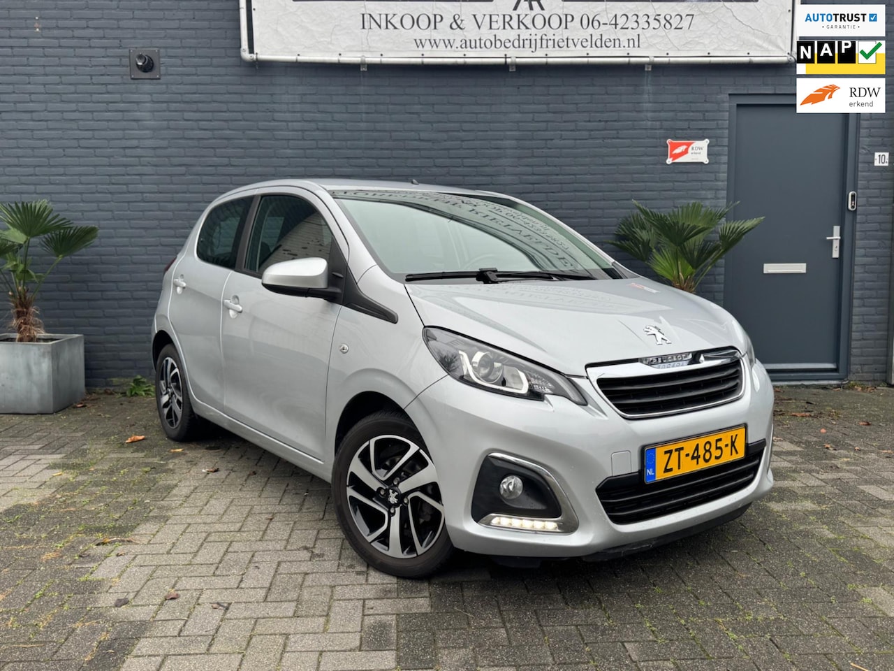 Peugeot 108 - 1.0 e-VTi Executive CarPlay Camera Clima! Inruil mogelijk! - AutoWereld.nl