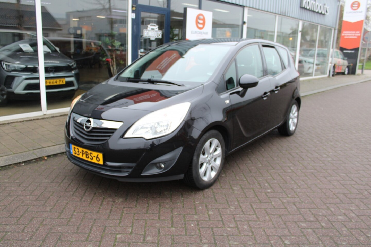 Opel Meriva - 1.4 Turbo Edition Airco, Trekhaak - AutoWereld.nl