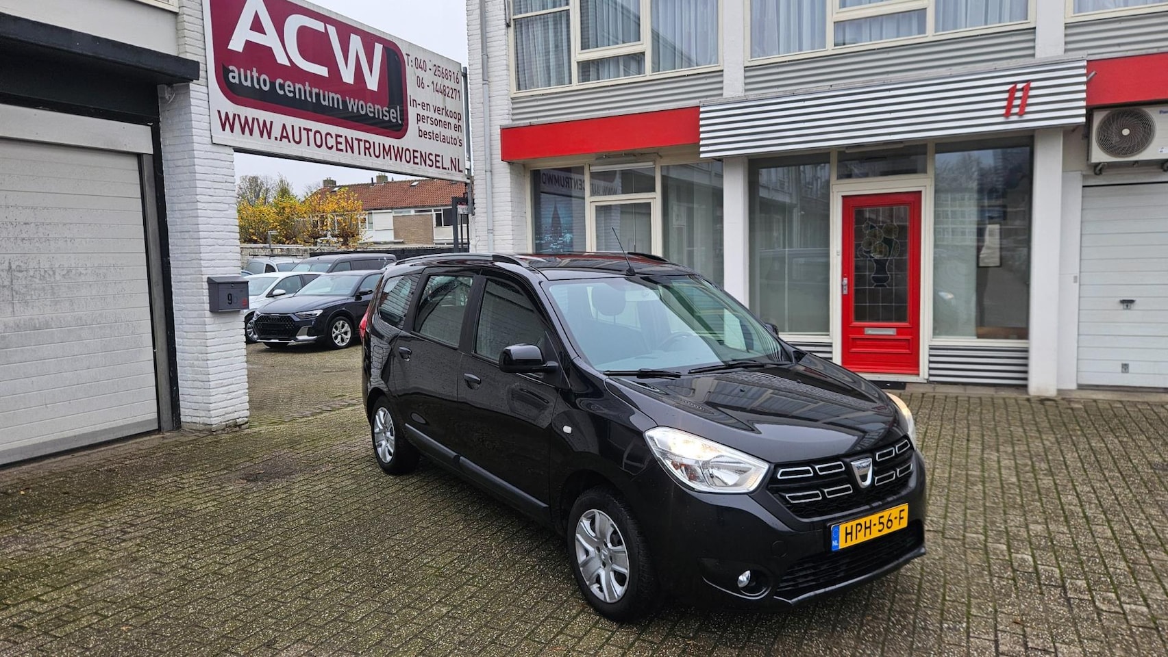 Dacia Lodgy - 1.3 TCe Comfort 7p. 1.3 TCe Comfort 7p. - AutoWereld.nl