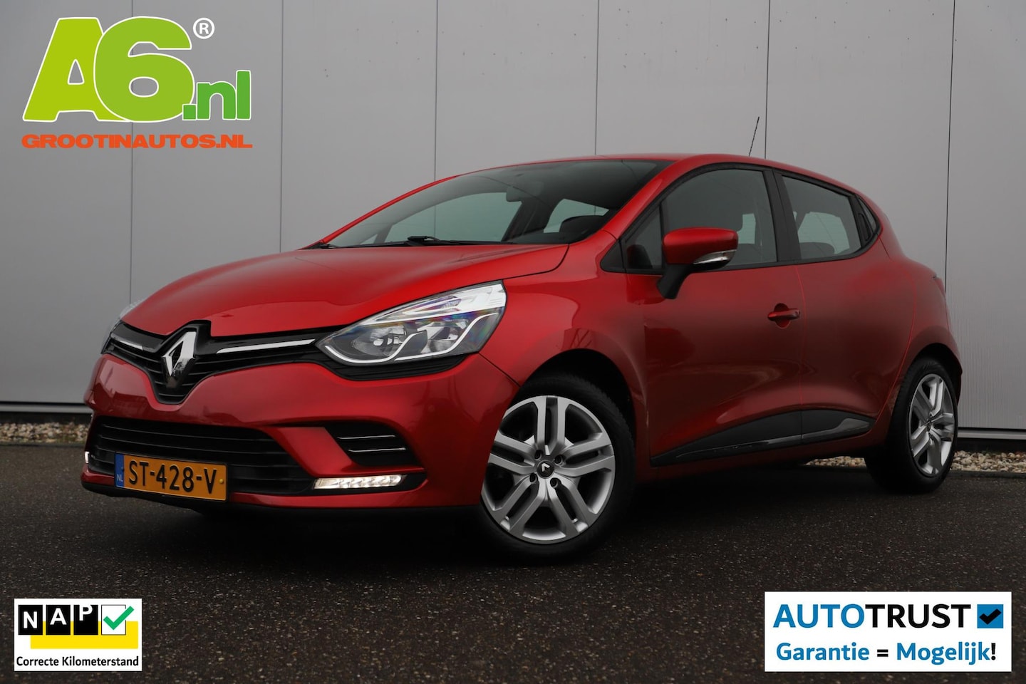 Renault Clio - 0.9 TCe Zen Navigatie Bluetooth Airco Cruise Control LED - AutoWereld.nl