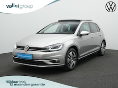 Volkswagen Golf - 1.0 TSI 115 pk Highline | Panoramadak | Trekhaak | Alcantara | Virtual Cockpit | Adaptive
