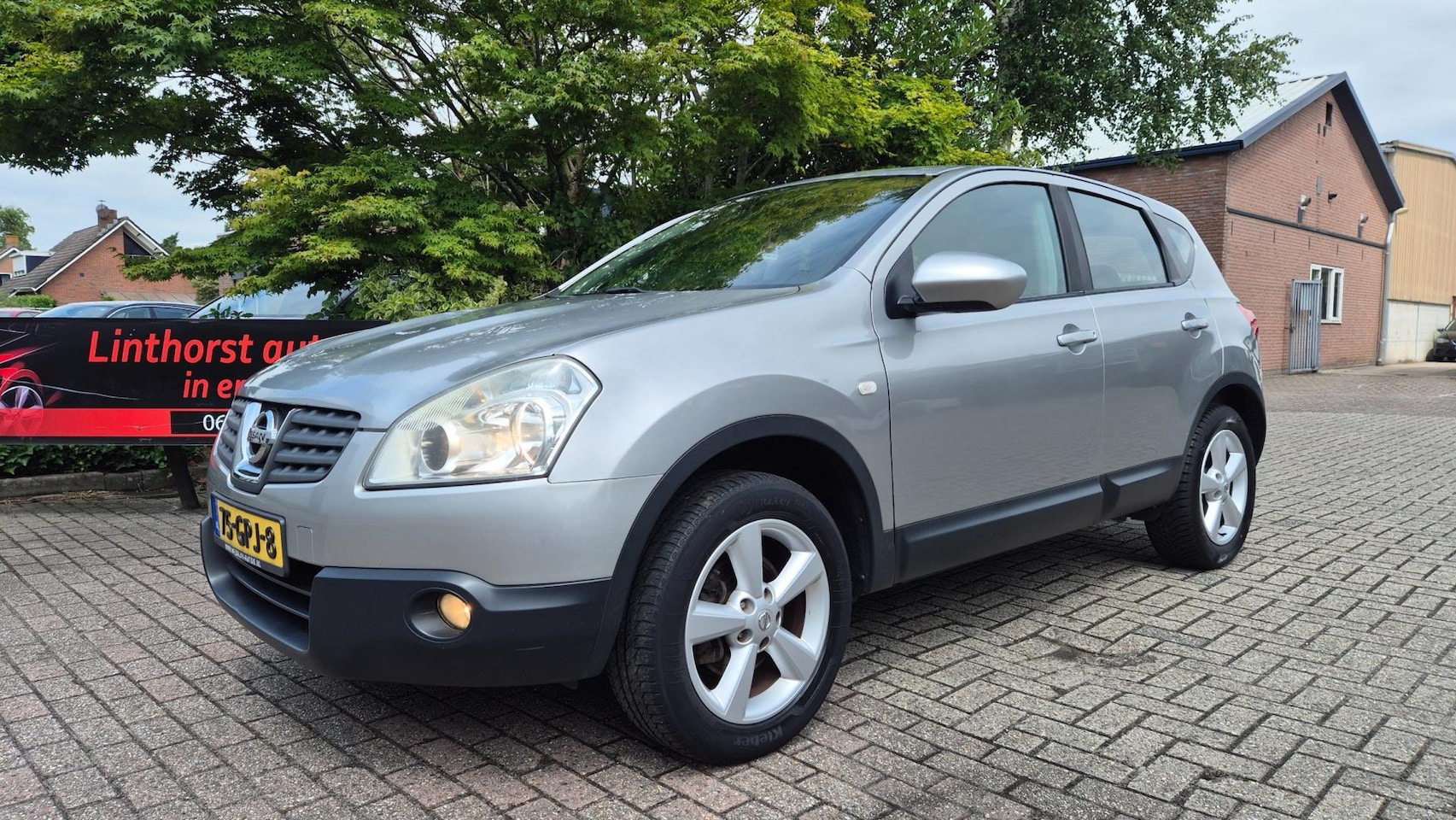 Nissan Qashqai - 1.6 Acenta clima-bj 2008 - AutoWereld.nl